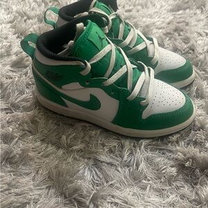 Jordan Kids Green and White Mid-Top Sneakers